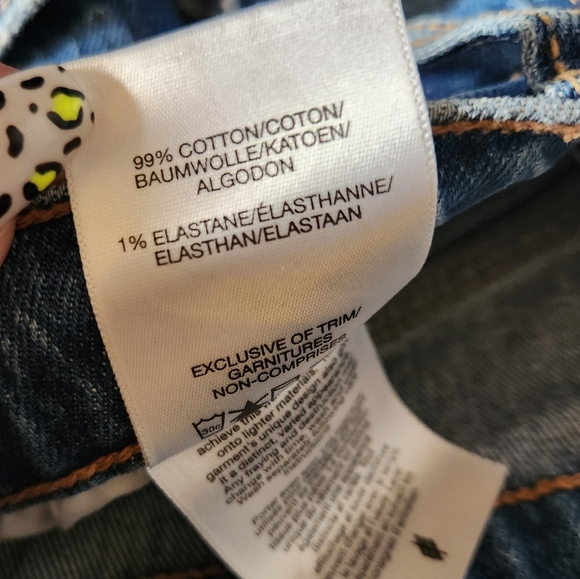 Silver Jeans Highly Desirable Straight Leg High rise Womens Size 26 Frayed Rips - Picture 7 of 10